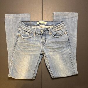 Levi's Women's Light Wash Bootcut Jeans